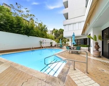 10660 Wilshire Boulevard - Photo Thumbnail 63
