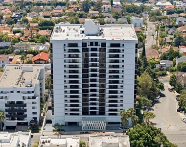 10660 Wilshire Boulevard - Photo Thumbnail 70