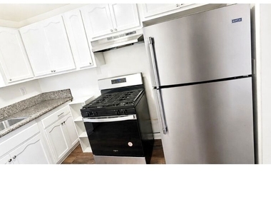 419 La Colina Drive - Photo Thumbnail 4