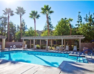 28269 Socorro St - Photo Thumbnail 3
