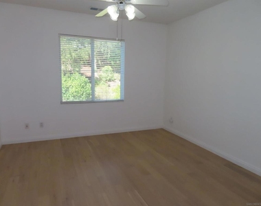 16073 Falcon Crest Dr. - Photo Thumbnail 29