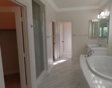16073 Falcon Crest Dr. - Photo Thumbnail 43