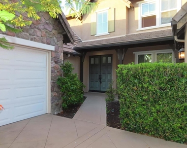 16073 Falcon Crest Dr. - Photo Thumbnail 4