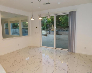 16073 Falcon Crest Dr. - Photo Thumbnail 21