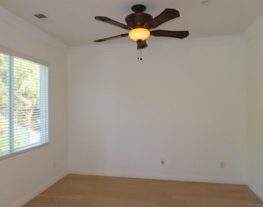 16073 Falcon Crest Dr. - Photo Thumbnail 38