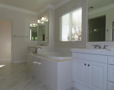 16073 Falcon Crest Dr. - Photo Thumbnail 42