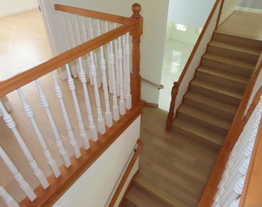 16073 Falcon Crest Dr. - Photo Thumbnail 33