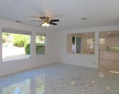 16073 Falcon Crest Dr. - Photo Thumbnail 10