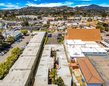 6735 Amherst - Photo Thumbnail 21