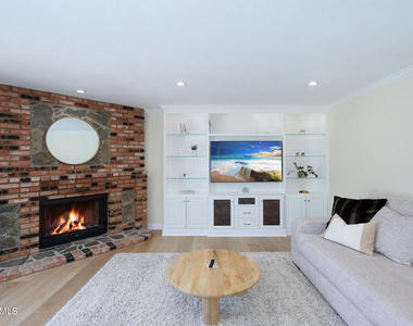 5557 Adelina Court - Photo Thumbnail 20