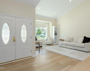 5557 Adelina Court - Photo Thumbnail 3