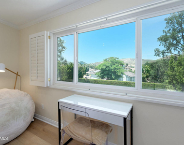5557 Adelina Court - Photo Thumbnail 29