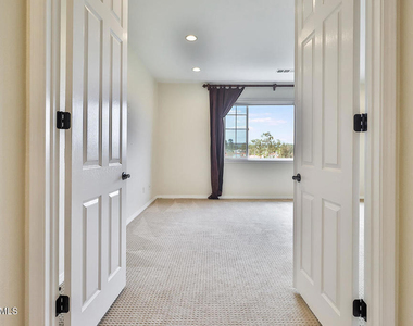 13790 Stagecoach Trail - Photo Thumbnail 34