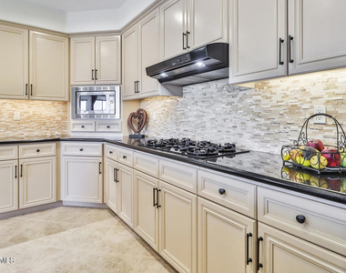 13790 Stagecoach Trail - Photo Thumbnail 20