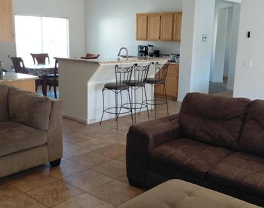 1523 Bryan Street - Photo Thumbnail 20