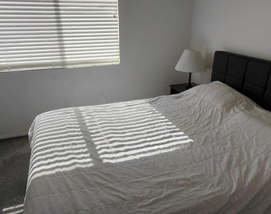 1523 Bryan Street - Photo Thumbnail 28