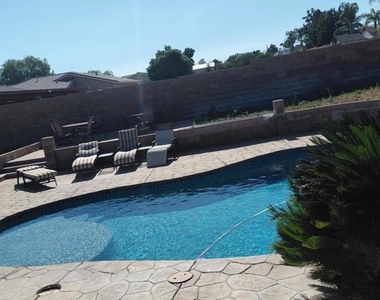 1523 Bryan Street - Photo Thumbnail 61