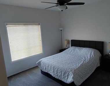 1523 Bryan Street - Photo Thumbnail 22