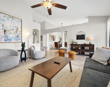 42315 Liolios Drive - Photo Thumbnail 9