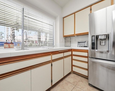 42315 Liolios Drive - Photo Thumbnail 14