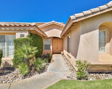 78860 Galaxy Drive - Photo Thumbnail 2