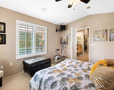78860 Galaxy Drive - Photo Thumbnail 23