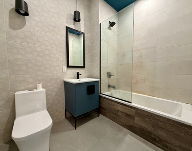 1477 Greene Avenue - Photo Thumbnail 4