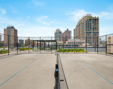 218 Front St 11201 - Photo Thumbnail 15