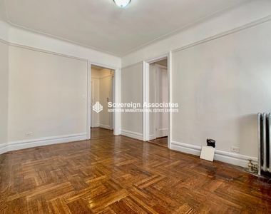 21 Magaw Place - Photo Thumbnail 6