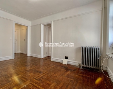 21 Magaw Place - Photo Thumbnail 3