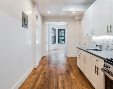 1141 Greene Ave 11221 - Photo Thumbnail 6