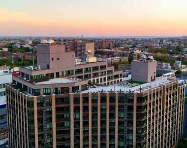 Ocean Parkway - Photo Thumbnail 20