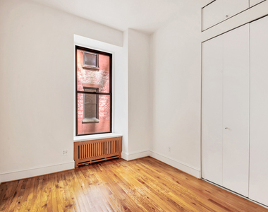 Madison Avenue - Photo Thumbnail 6