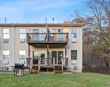 22 Lake Lodge Drive - Photo Thumbnail 21