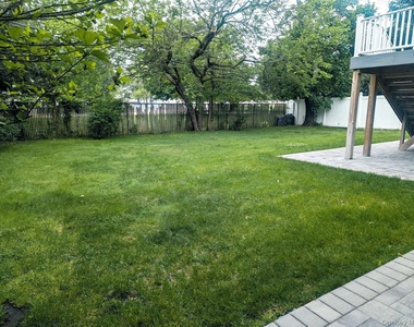 821 Cliffside Avenue - Photo Thumbnail 10