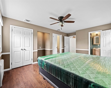 44 Bruce Lane - Photo Thumbnail 15