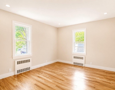 284 Beach 19th Street - Photo Thumbnail 9