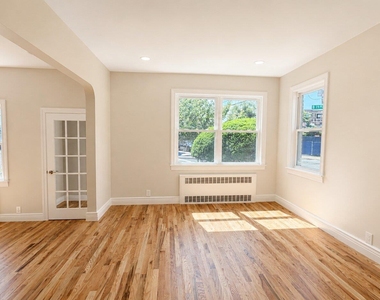 284 Beach 19th Street - Photo Thumbnail 6