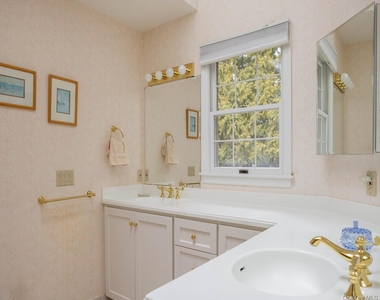 69 Oneck Road - Photo Thumbnail 10