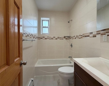 4216 Bell Boulevard - Photo Thumbnail 7