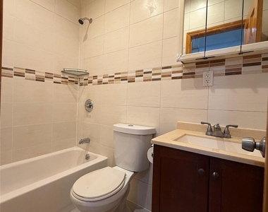 4216 Bell Boulevard - Photo Thumbnail 11