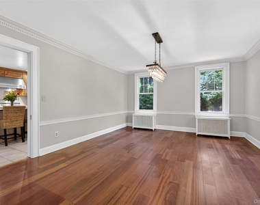90 Mackey Avenue - Photo Thumbnail 4