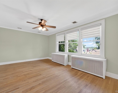 90 Mackey Avenue - Photo Thumbnail 10