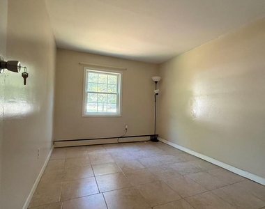 382 Jamaica Avenue - Photo Thumbnail 6