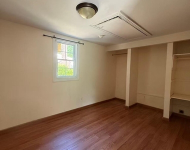 382 Jamaica Avenue - Photo Thumbnail 8