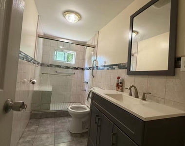 382 Jamaica Avenue - Photo Thumbnail 5
