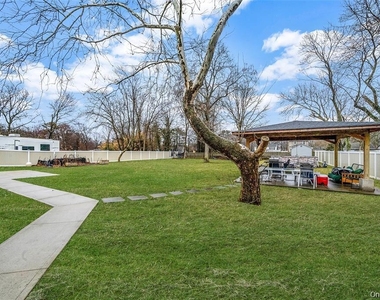 508 Nostrand Avenue - Photo Thumbnail 6