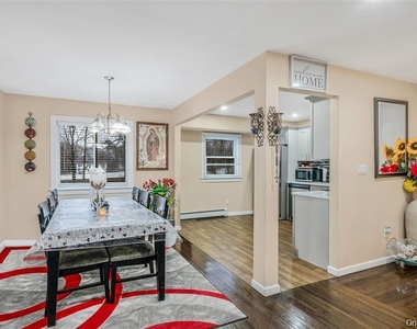 508 Nostrand Avenue - Photo Thumbnail 3