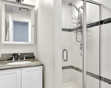50 Albertson Place - Photo Thumbnail 17
