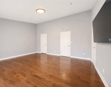 42 Clarewood Drive - Photo Thumbnail 13